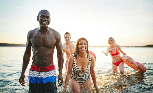 Sarouel de bain : élégance et pudeur à la plage