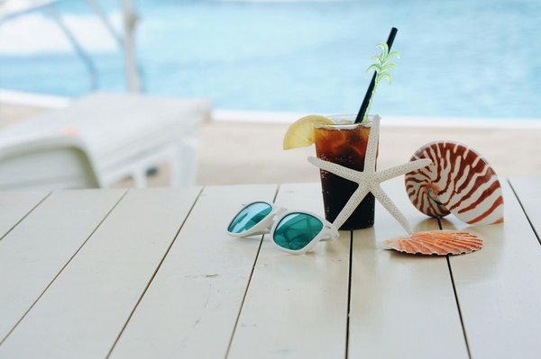 Lunette ray-ban : styles incontournables pour cet été